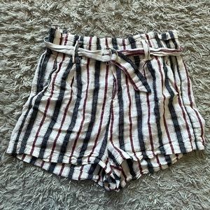 Solid Belted Paper Bag Waist Shorts